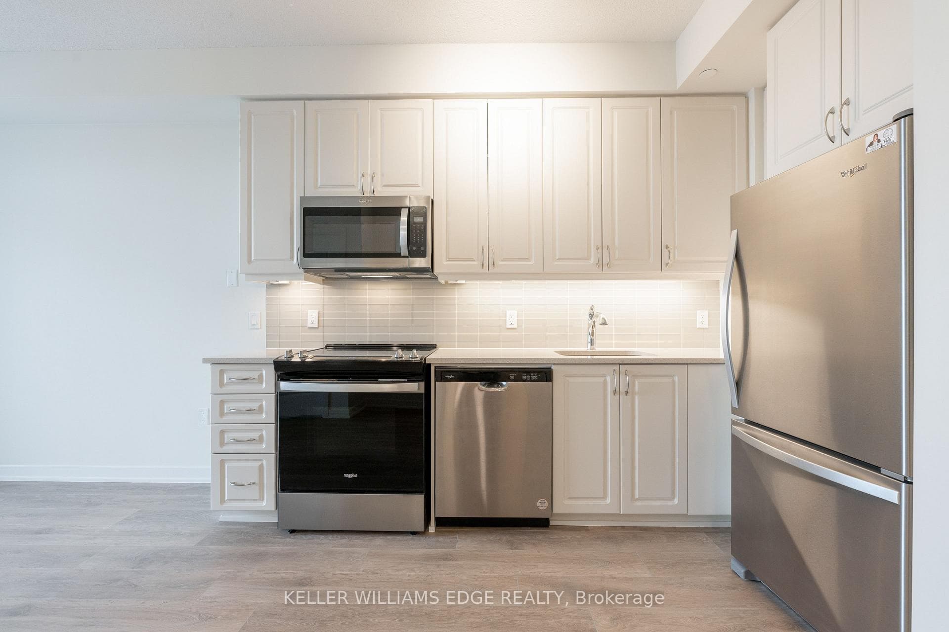 38 Annie Craig Drive Unit 1609 photo 5