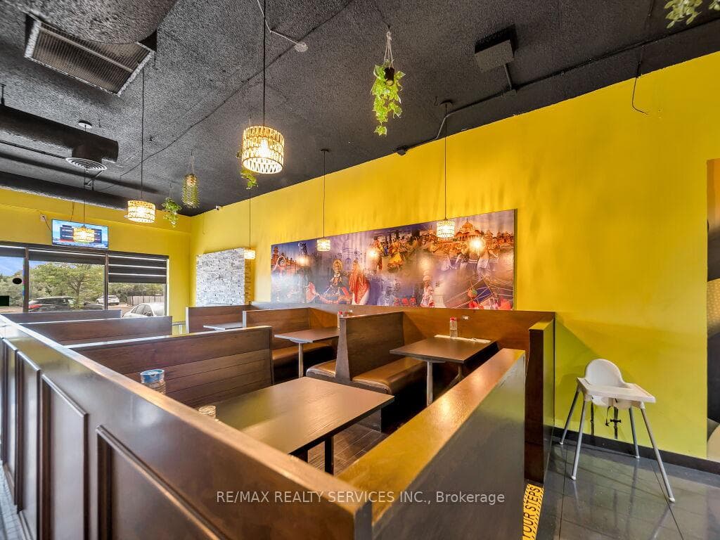 333 Fairhill Avenue Unit 11 photo 12