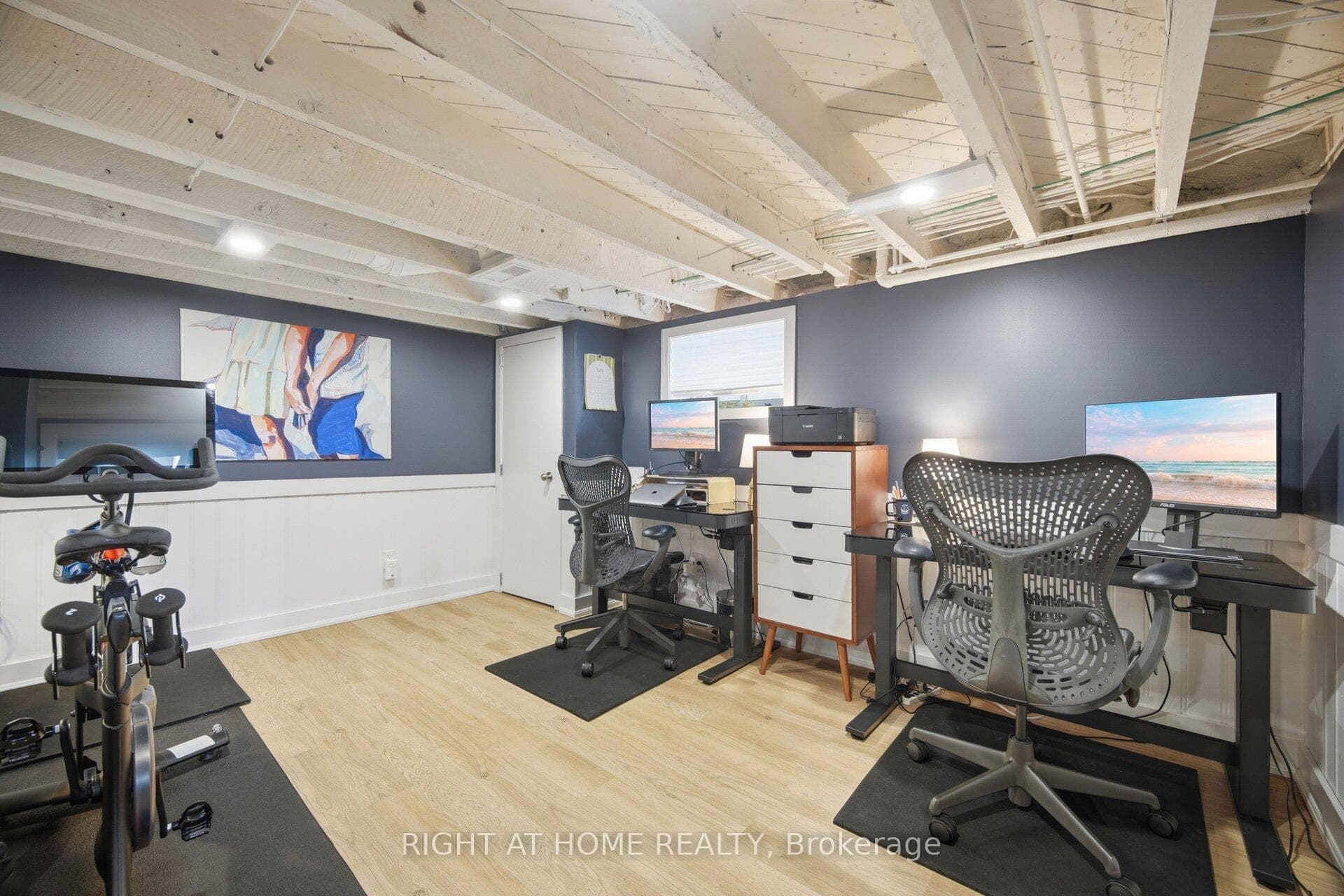 18 Vanbrugh Avenue photo 32
