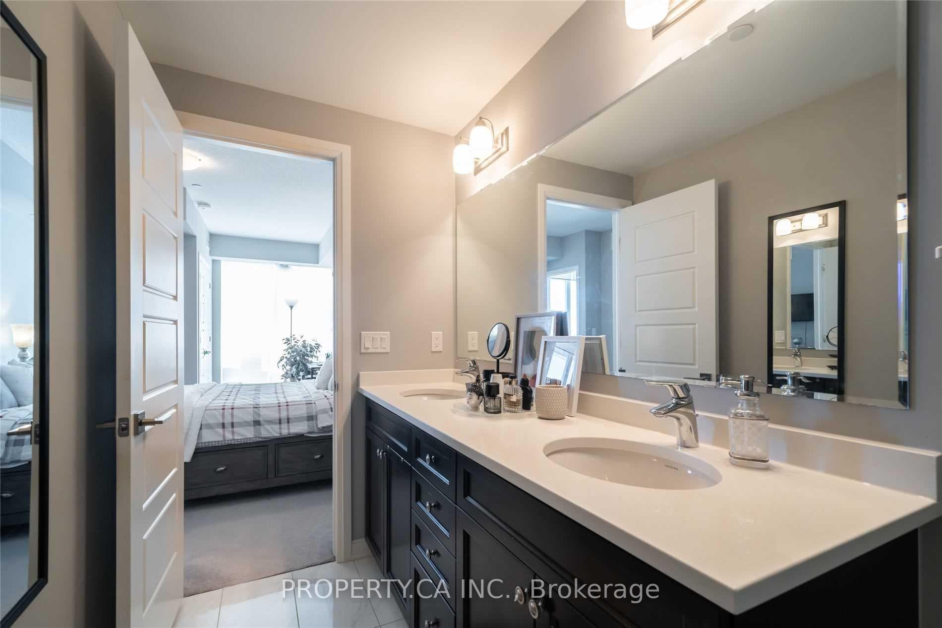 3028 Creekshore Common Unit 205 photo 24