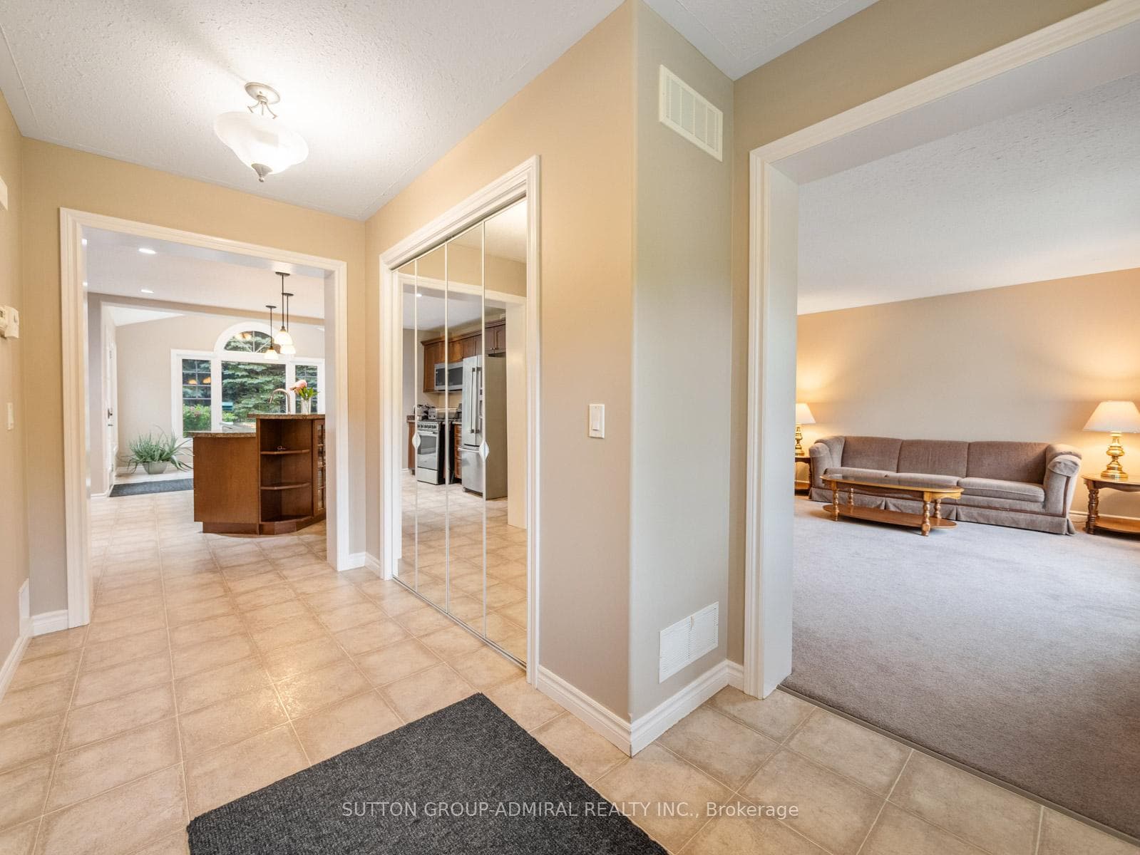 6886 Wellington Rd 16 N/A photo 6