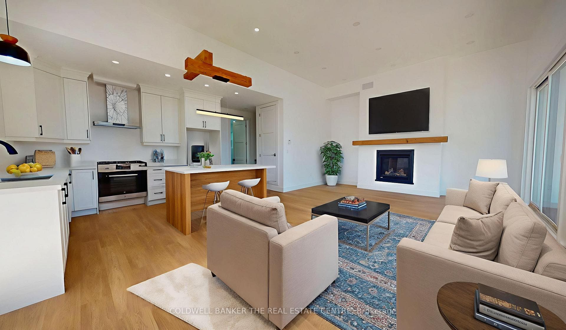 60 Gray Street photo 4