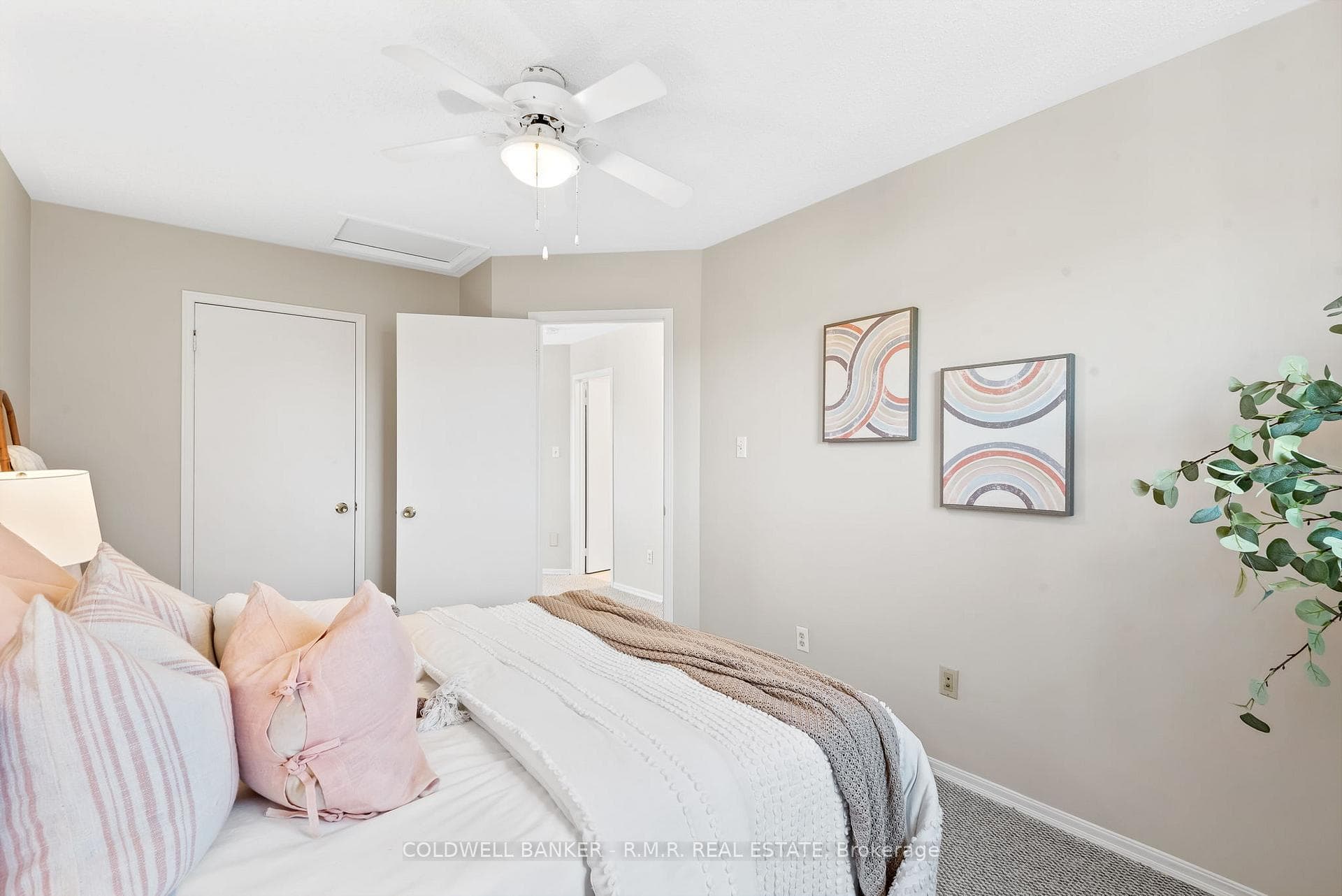1482 Fieldgate Court photo 25