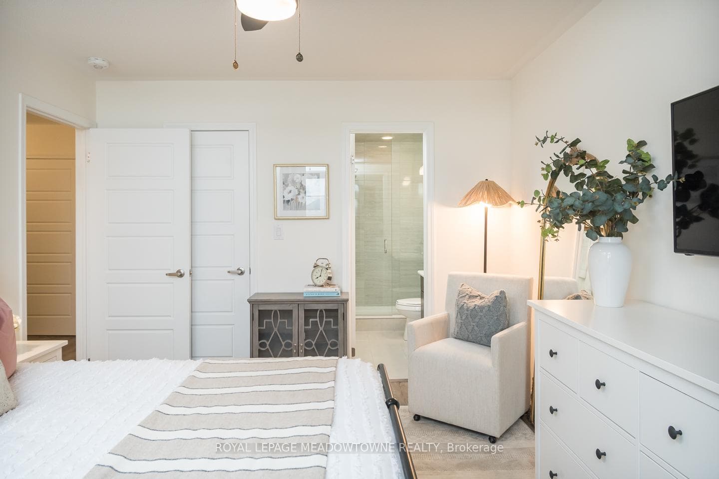 Walk in Closet