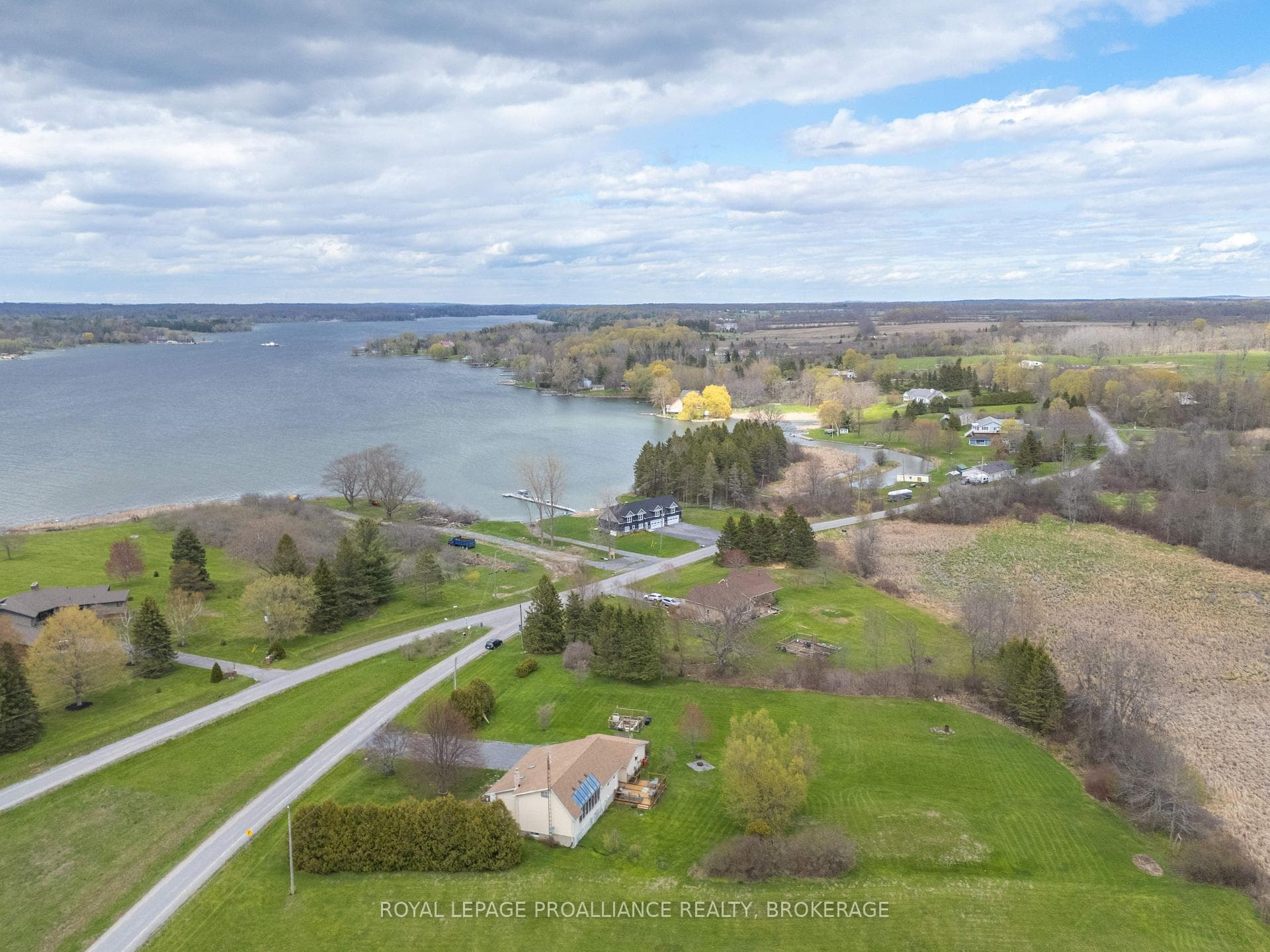 706 Spithead Road photo 41