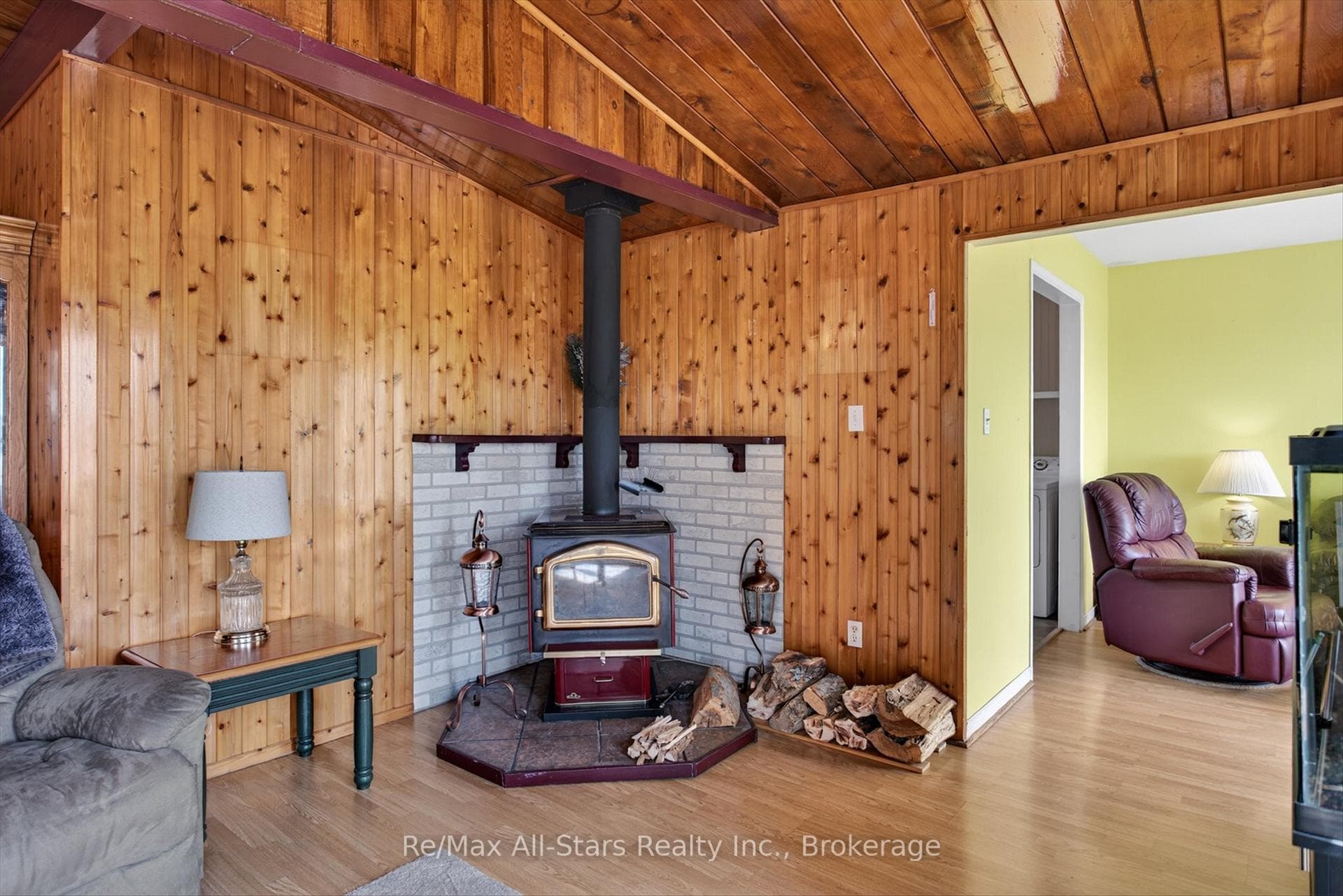 132 Fenelon Drive photo 12