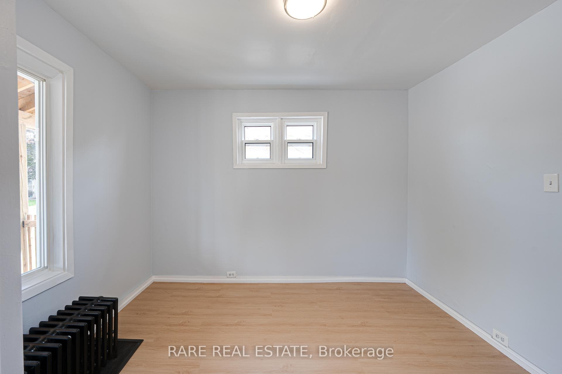 210 Albert Street Unit 1 photo 5