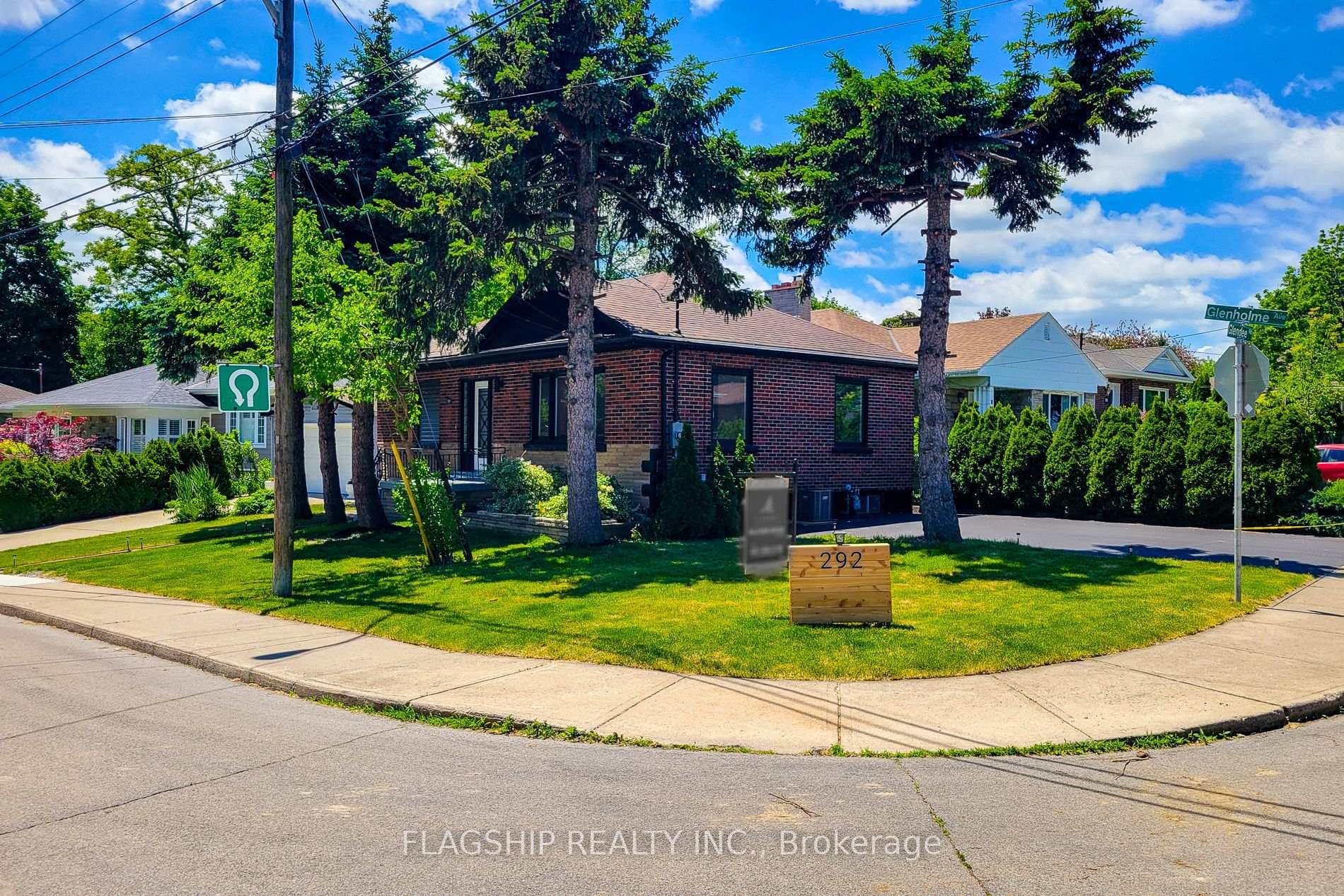 292 Glenholme Avenue photo 49