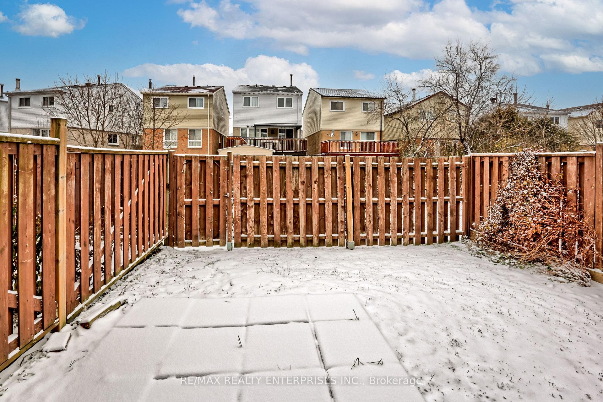 13 Carisbrooke Court photo 19