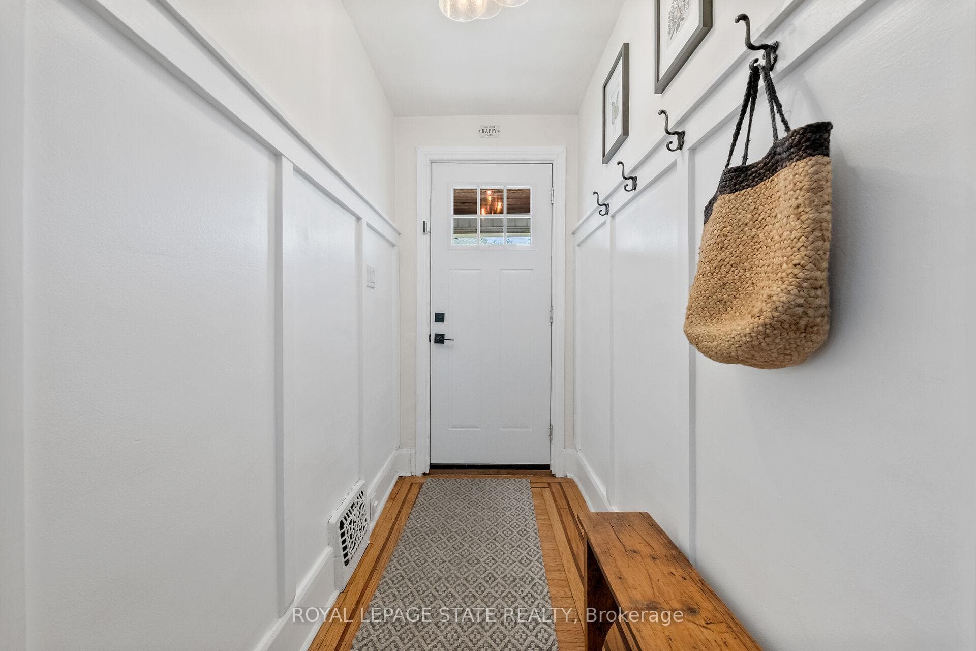 105 Grosvenor Avenue photo 5
