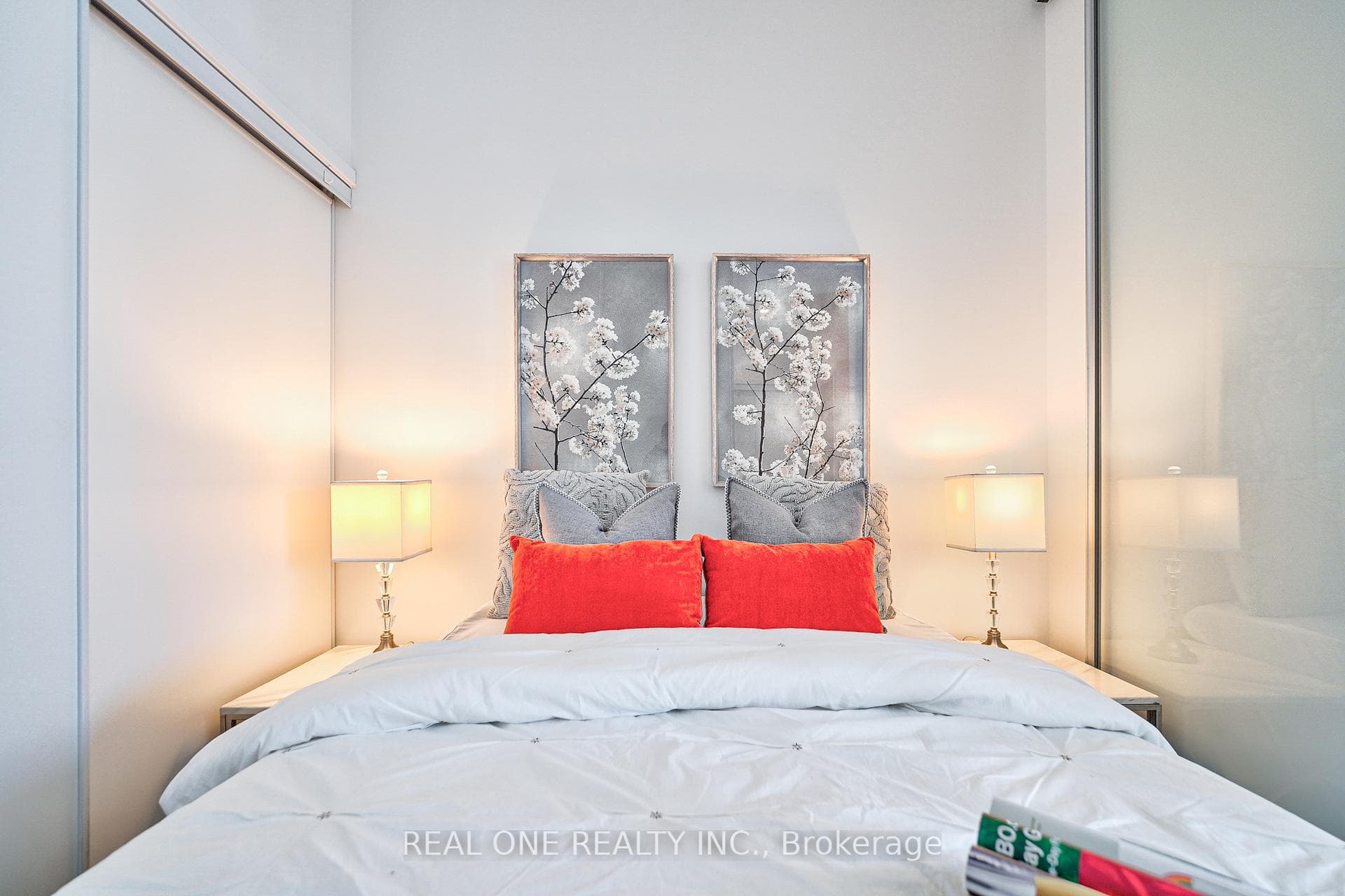 33 Helendale Avenue Unit 1206 photo 30