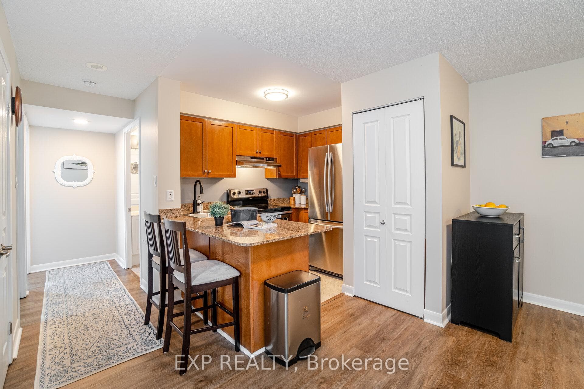 313 Richmond Street Unit 566 photo 15