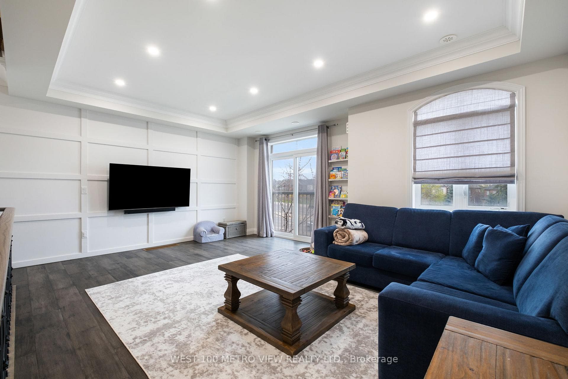 499 Dundas Street photo 6