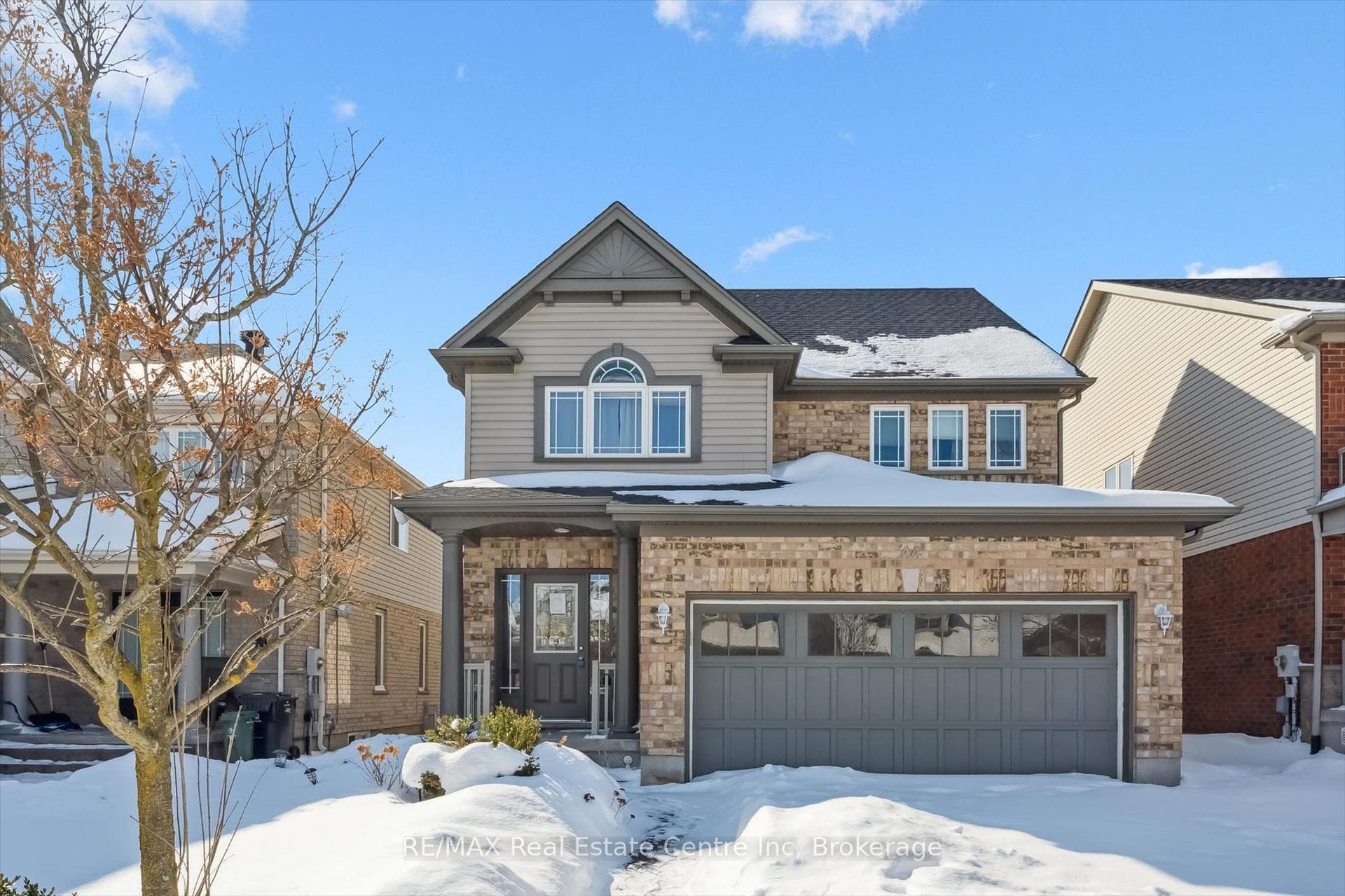 44 Dominion Drive photo 1
