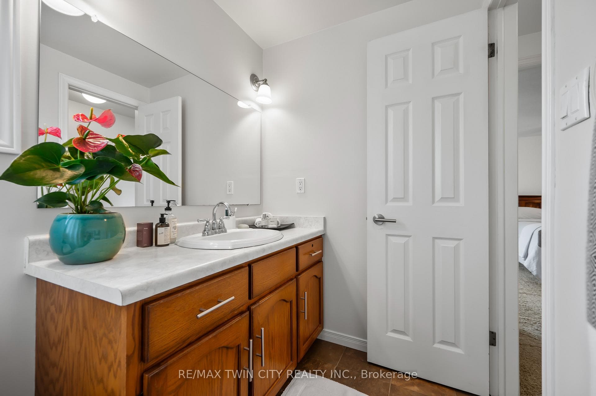 103 Jackpine Place photo 25