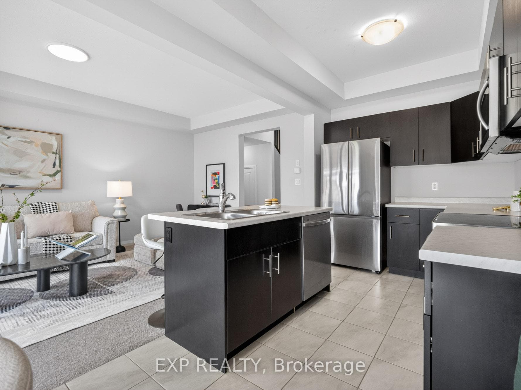 7372 MARVEL Drive photo 8