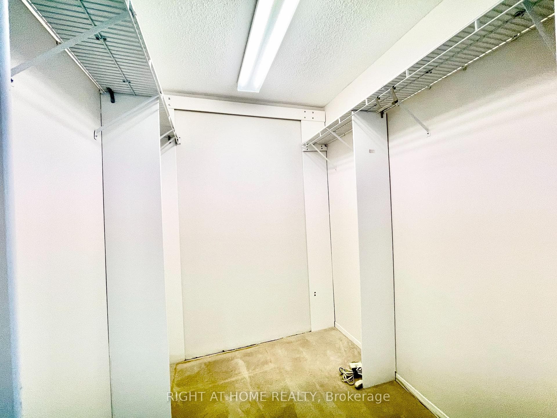 55 Austin Drive Unit 411 photo 21
