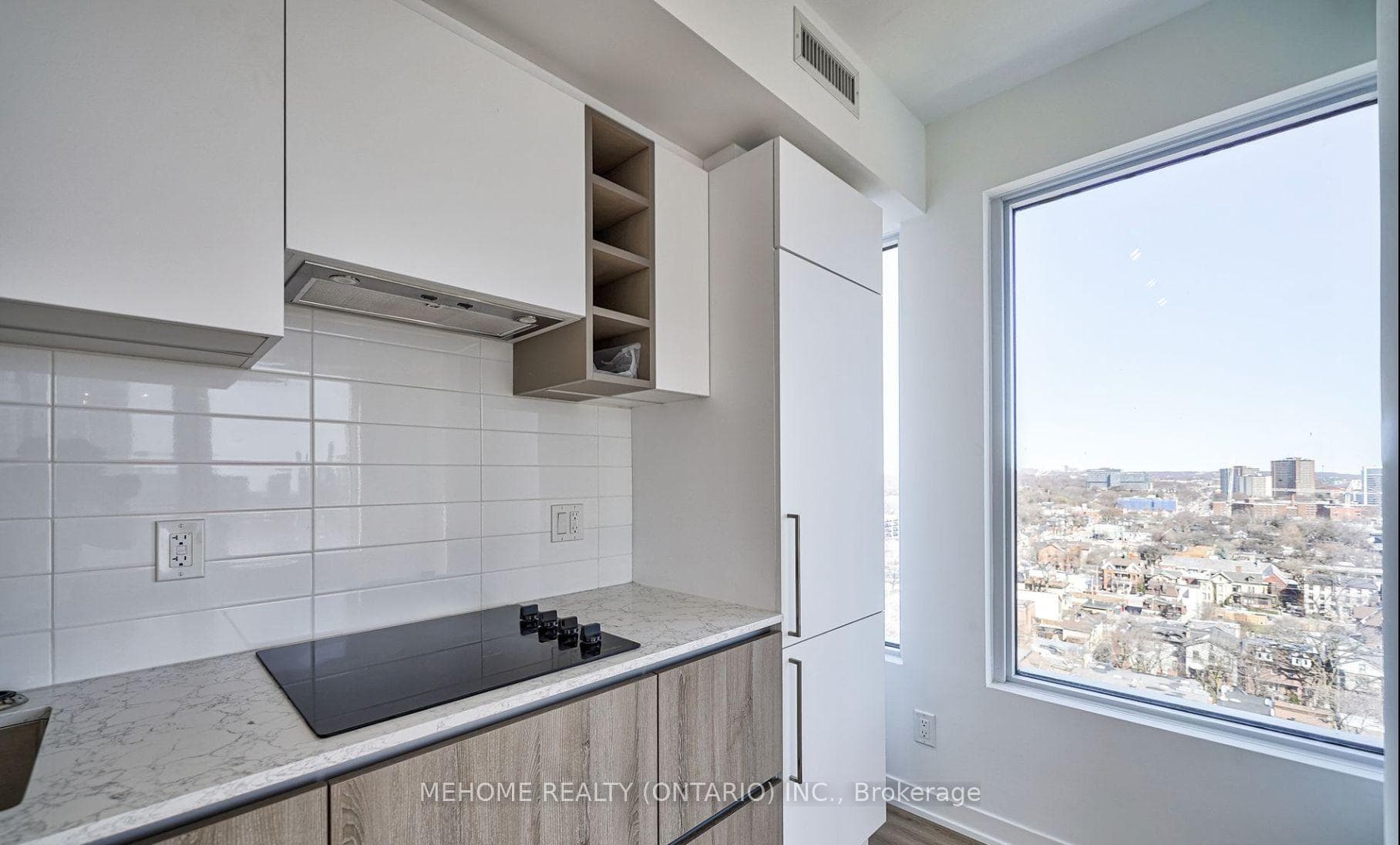 319 Jarvis Street Unit 3315 photo 8