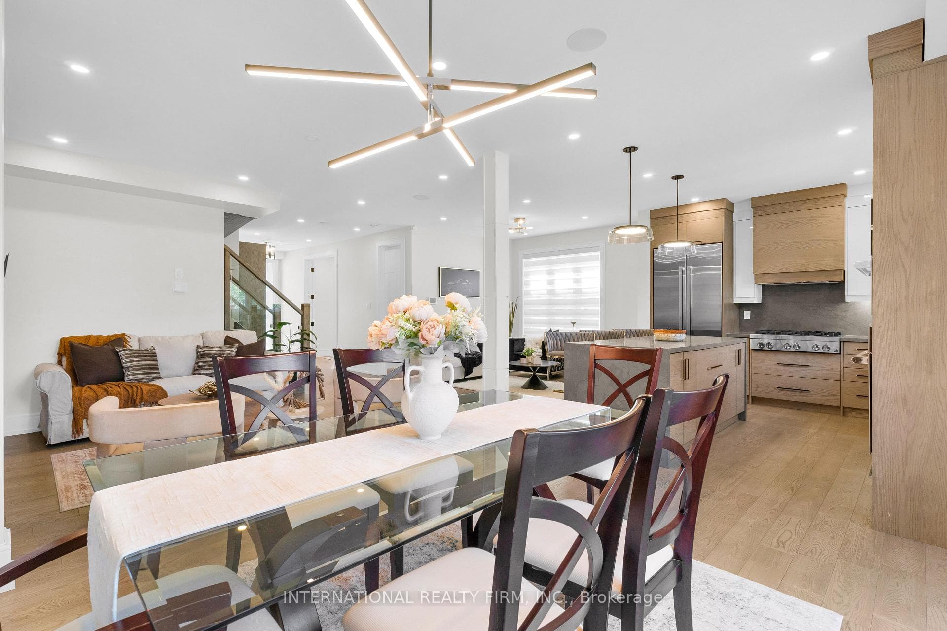 46 Sunnypoint Crescent photo 15