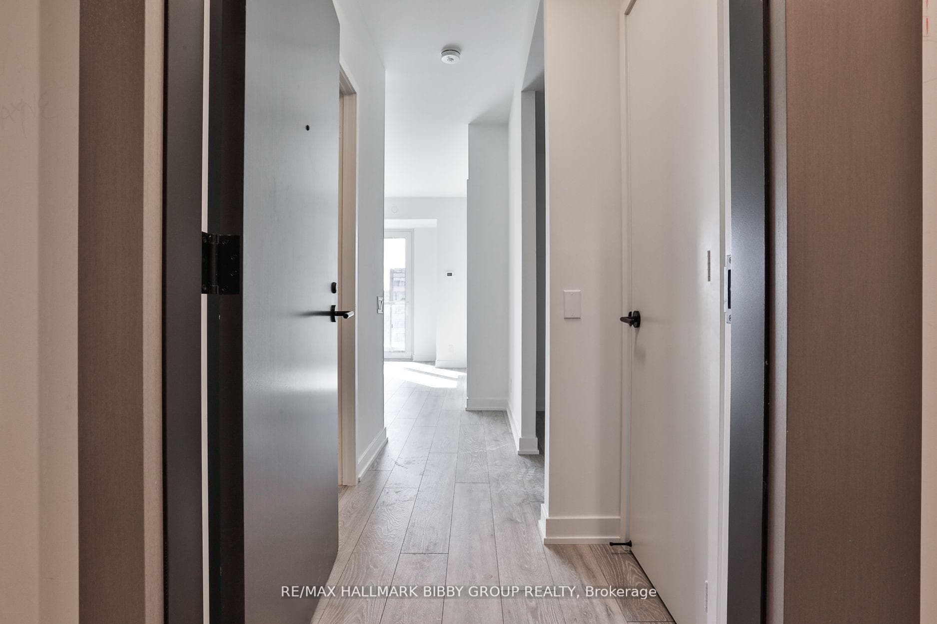 108 Peter Street Unit 1219 photo 19