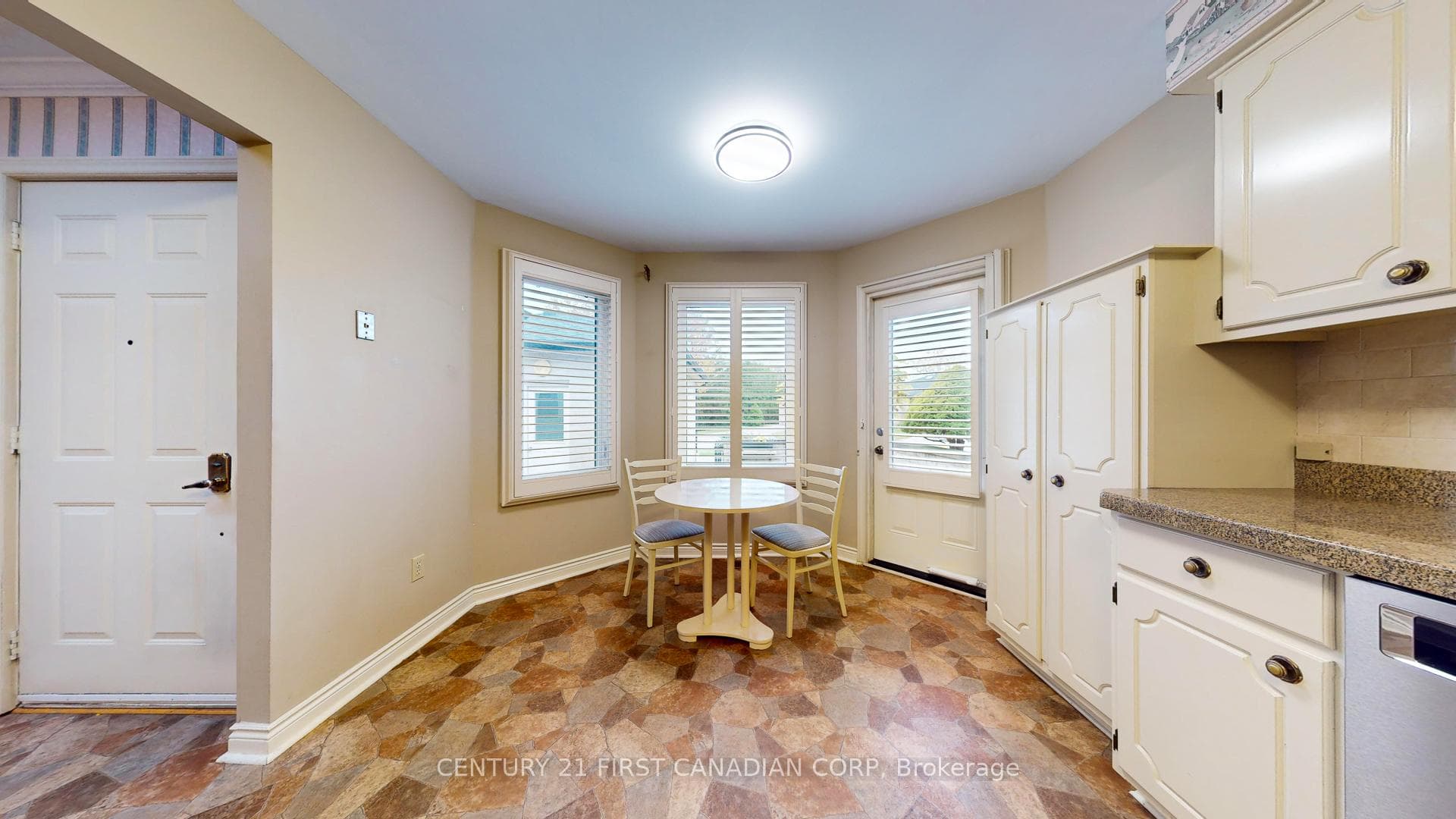 211 Pine Valley Drive Unit 41 photo 9
