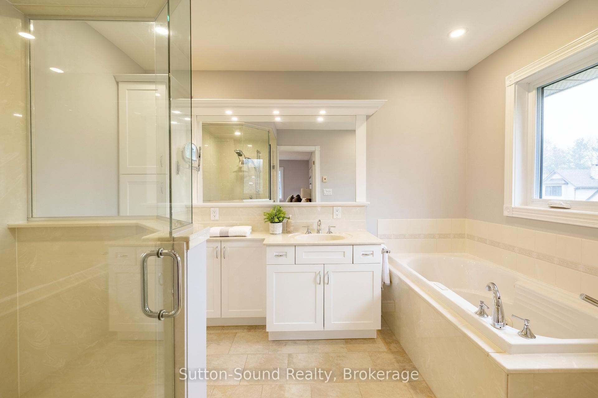 Ensuite