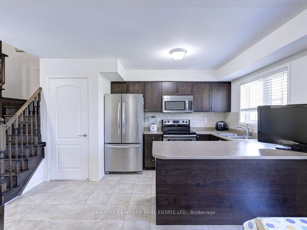 15 Hays Boulevard Unit 21 photo 12
