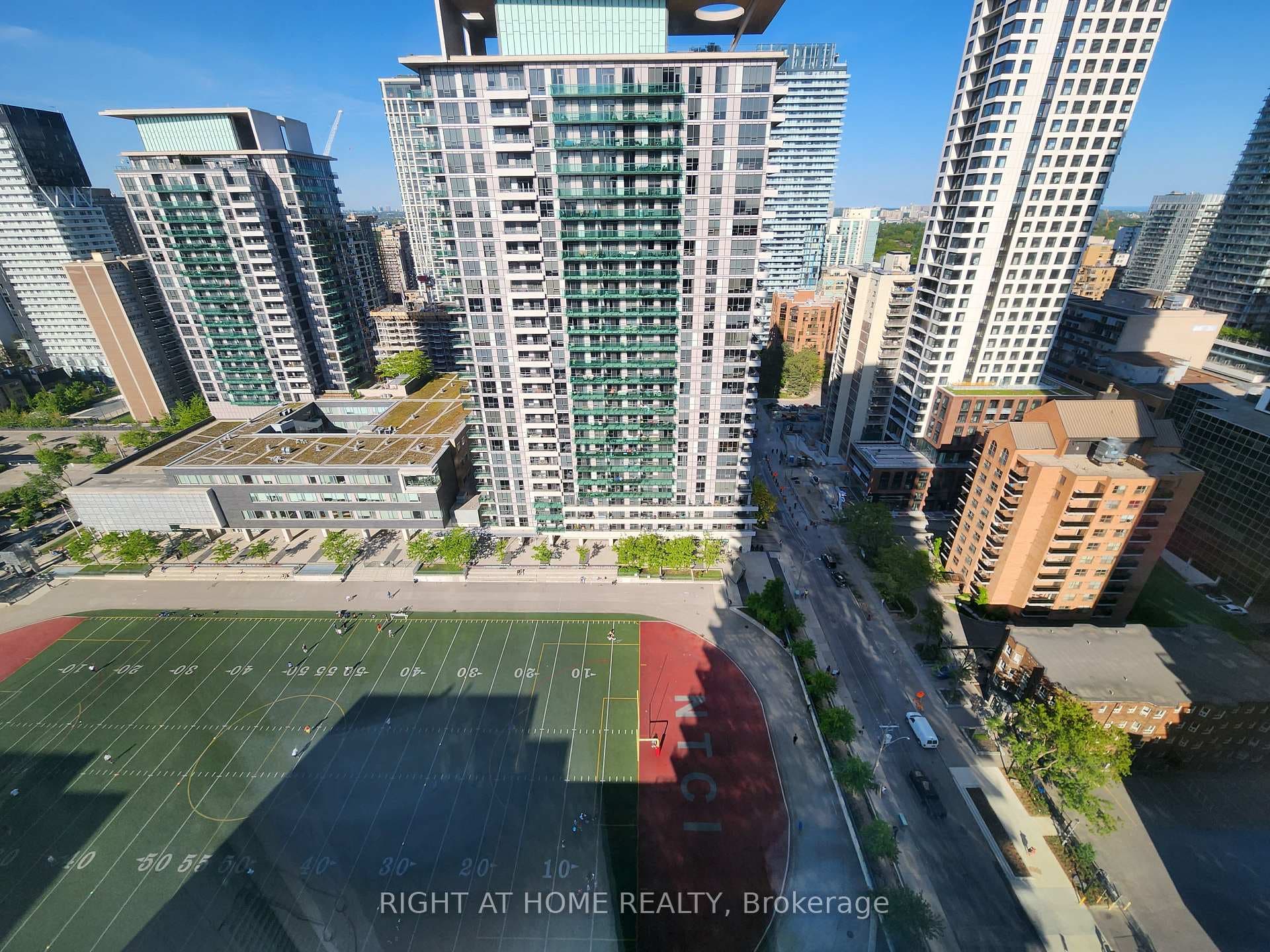 30 Roehampton Avenue Unit 2308 photo 11