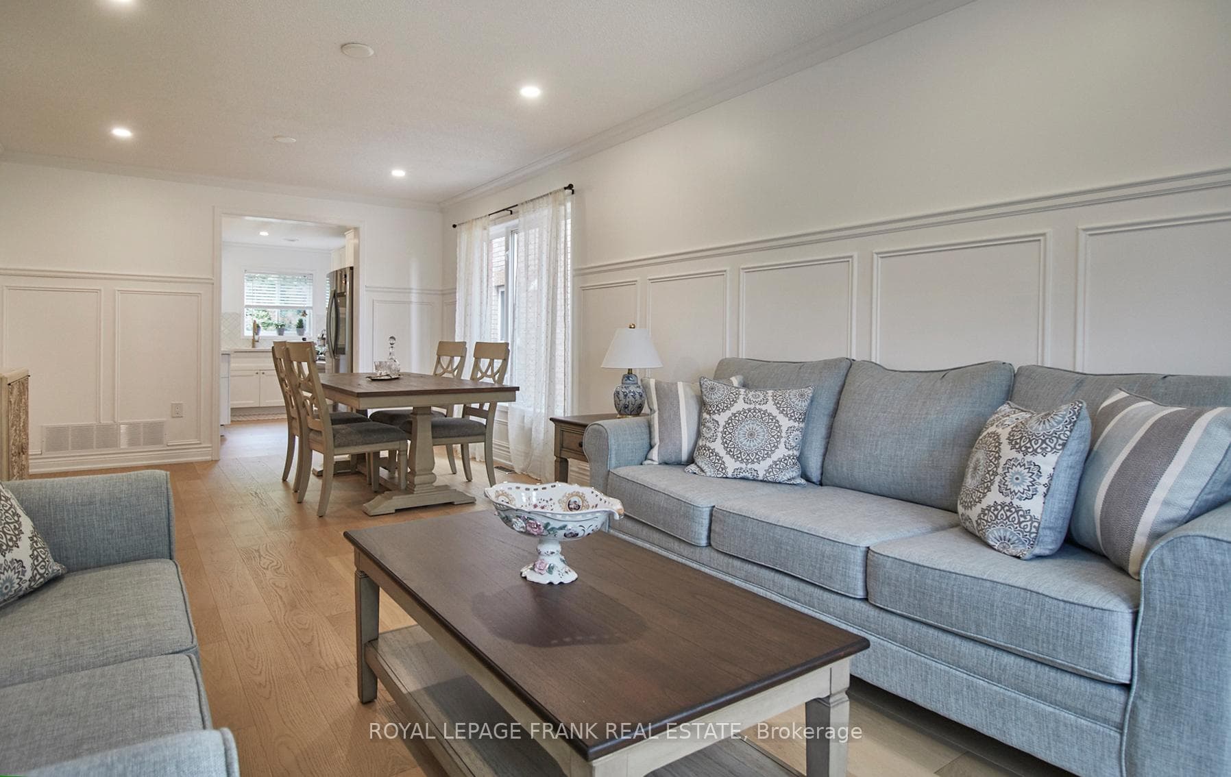 21 Crompton Drive photo 9