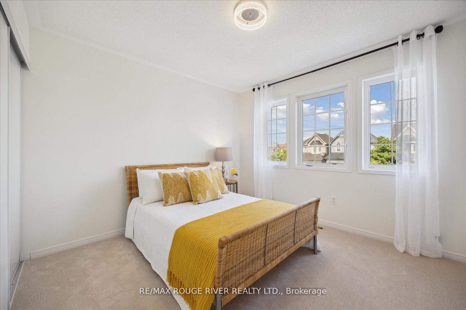 163 Allworth Crescent photo 30