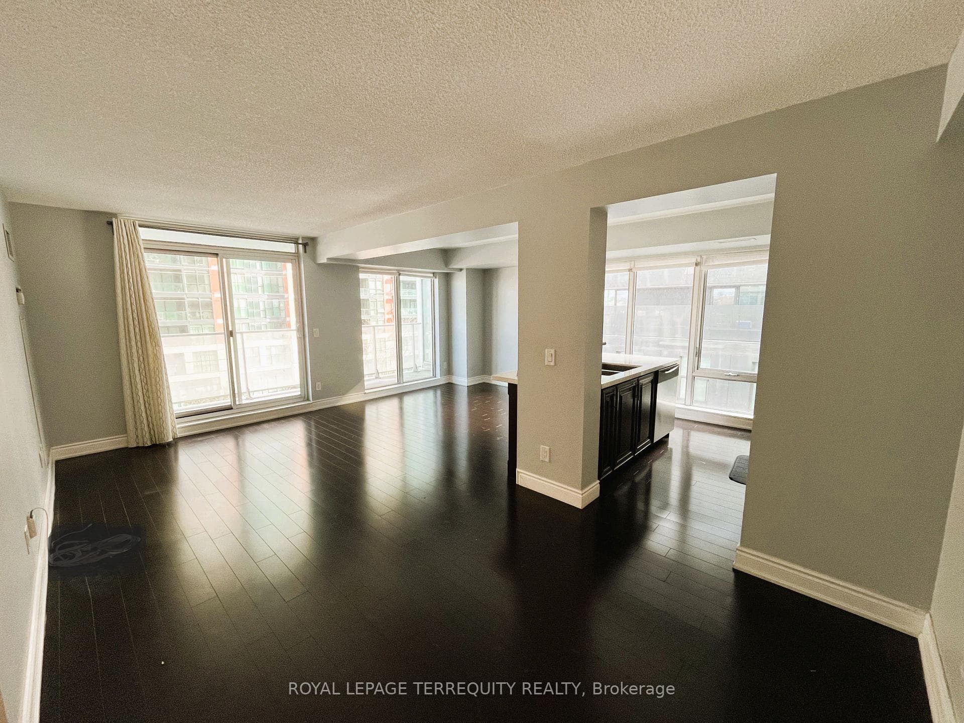 555 Wilson Avenue Unit E318 photo 6