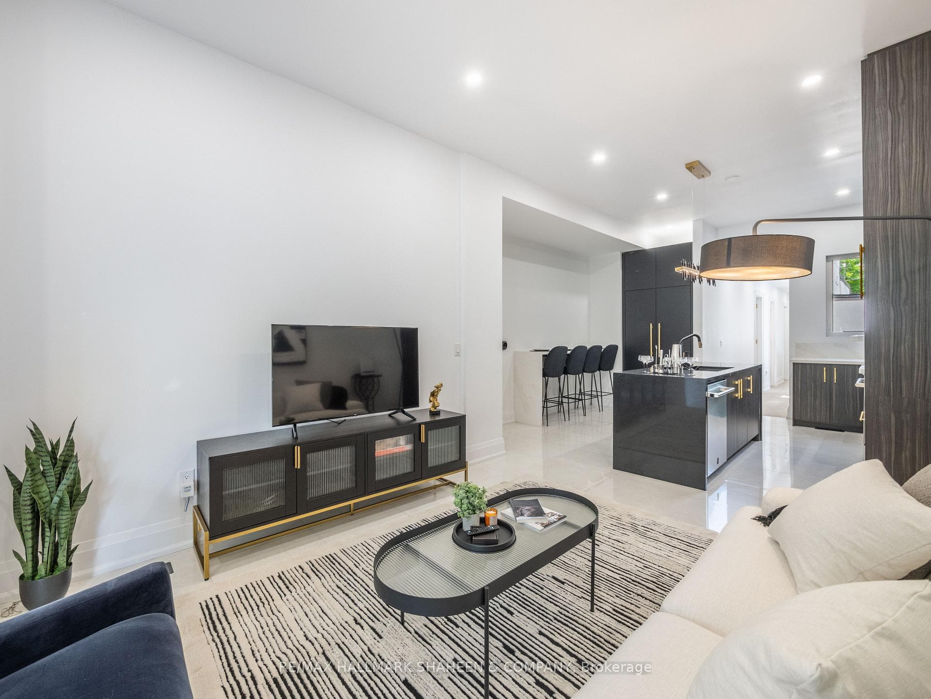 357 Euclid Avenue Unit B photo 7