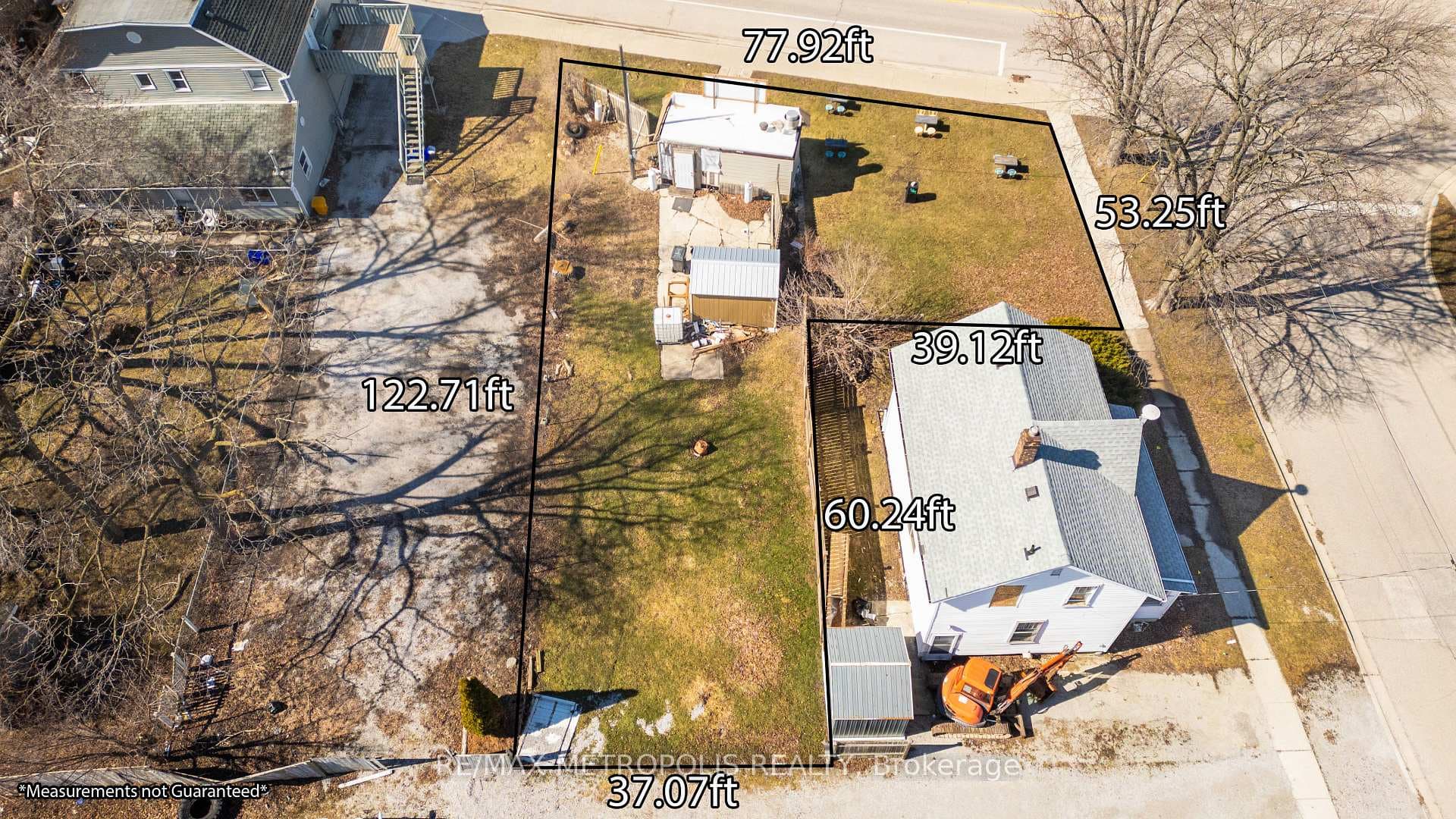 1522 St Clair Parkway photo 8