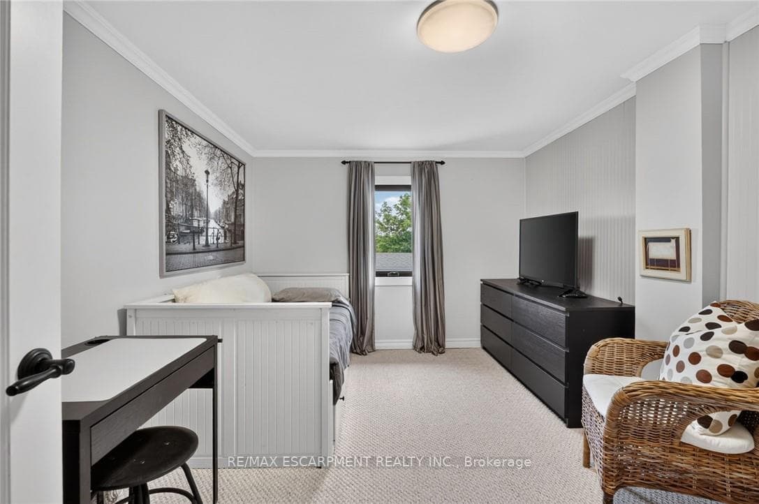 3754 LAKESHORE Road photo 35