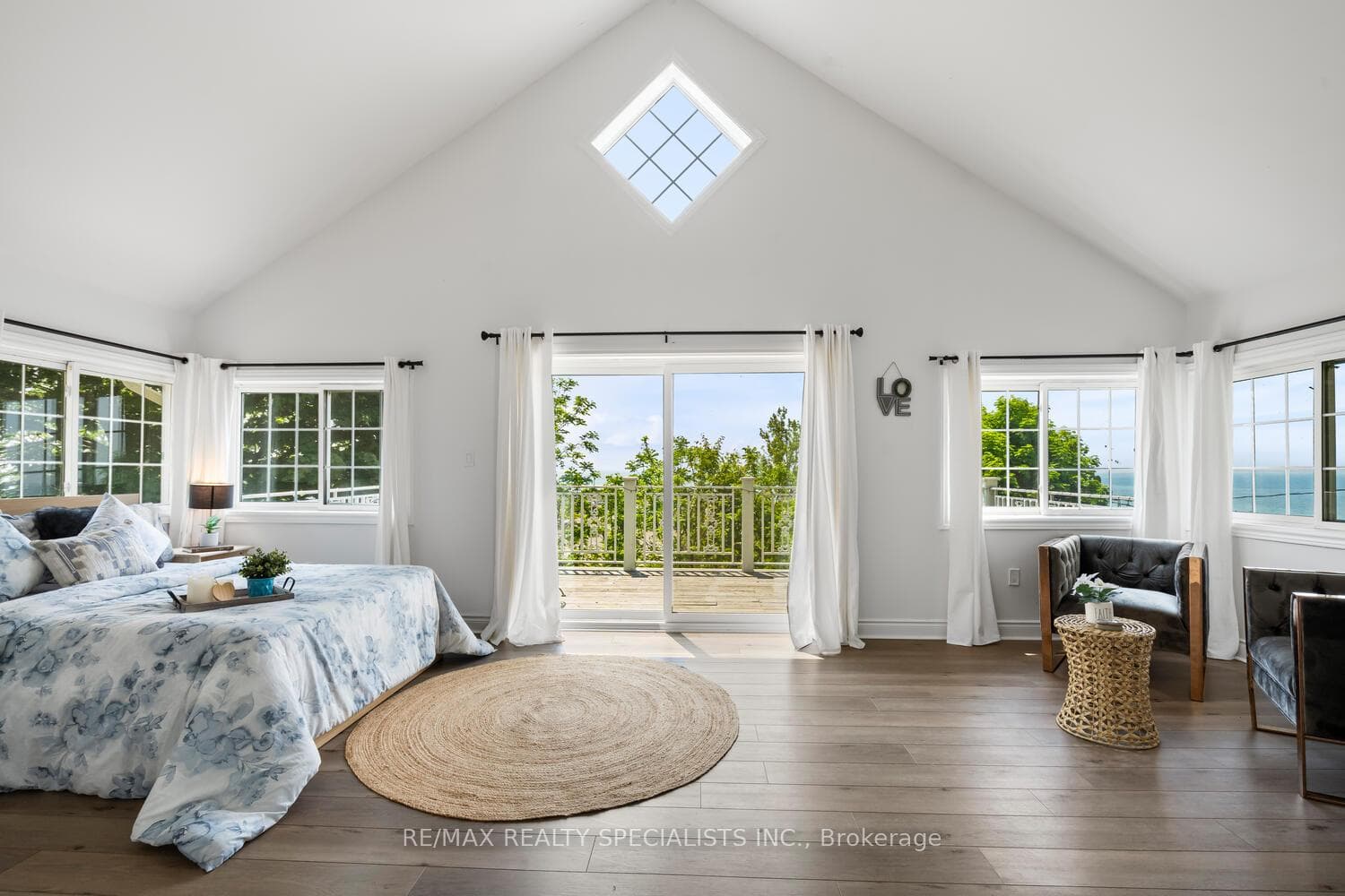 532 RIDGEWAY Road photo 31