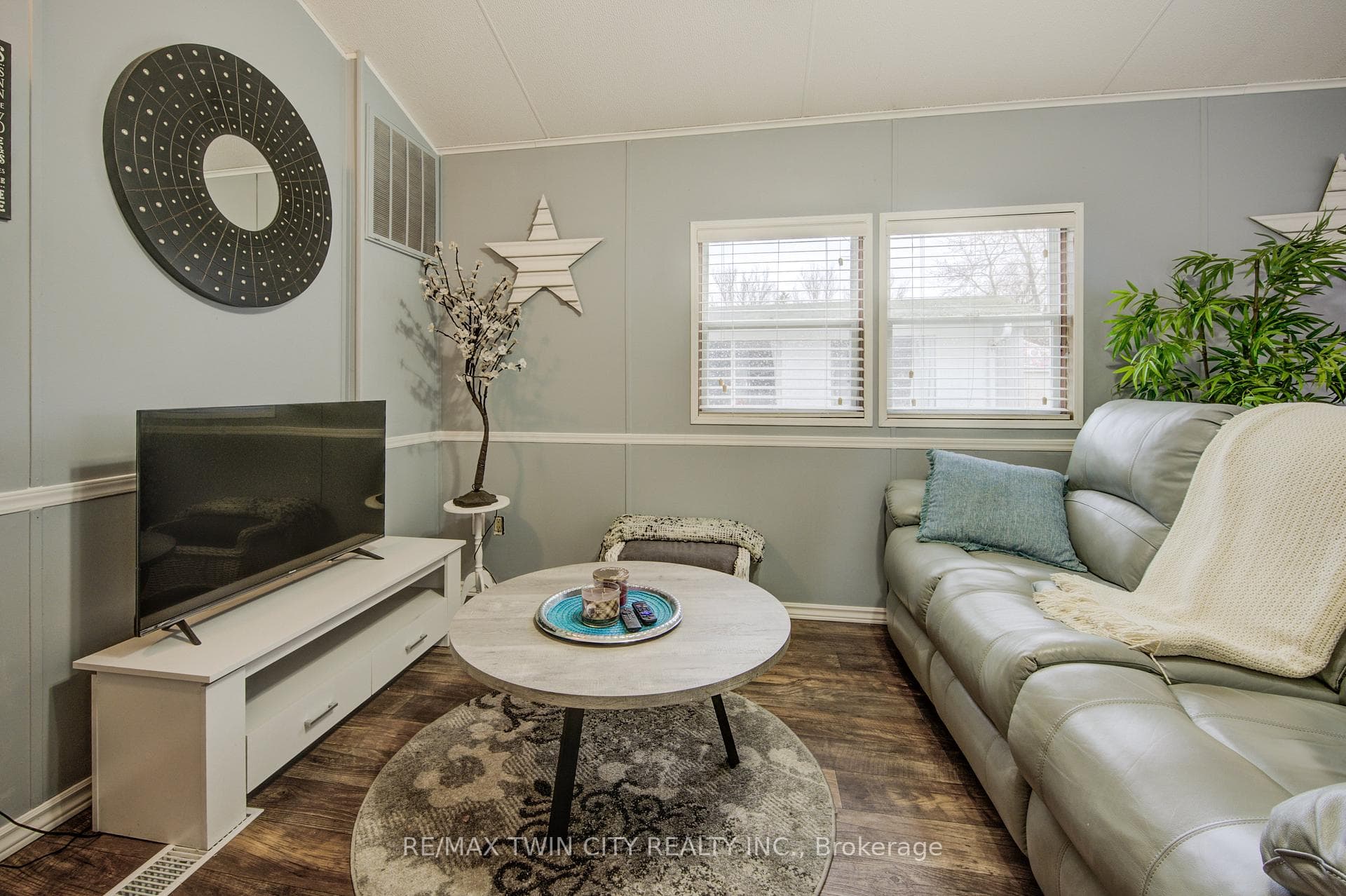 580 BEAVER CREEK Road Unit 238 photo 9