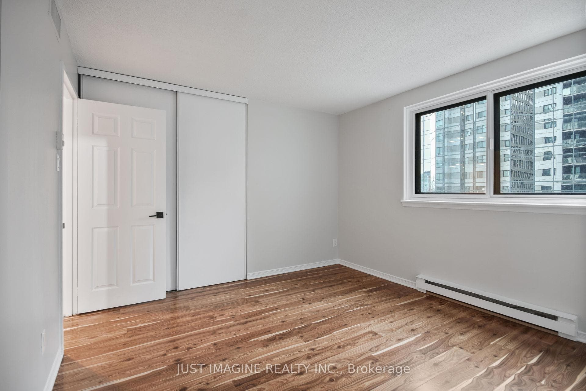 199 Kent Street Unit 909 photo 22