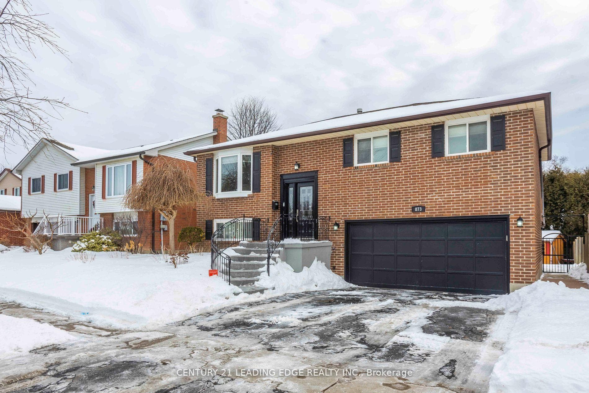 873 Copperfield Drive photo 3