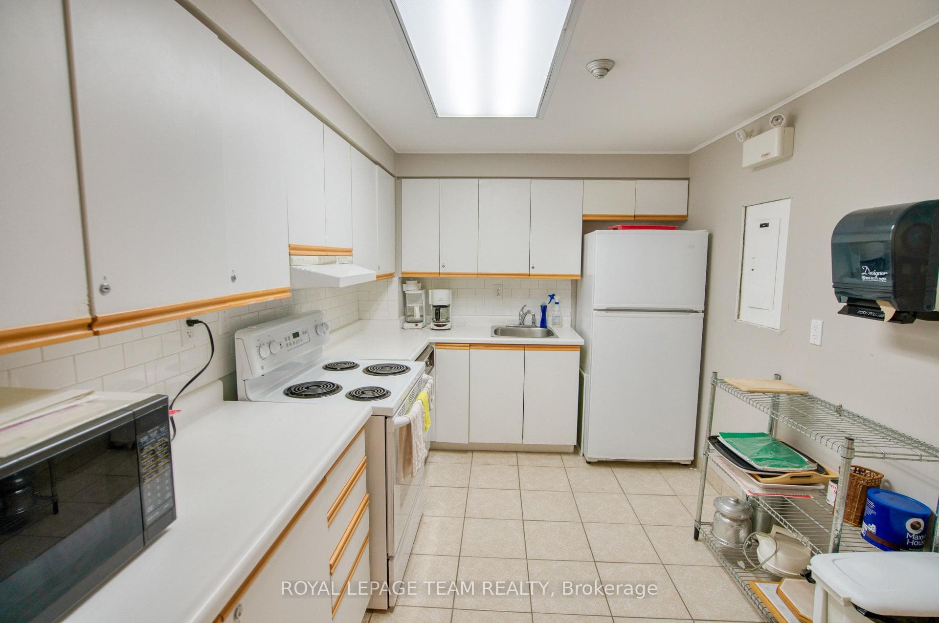Community kitchen