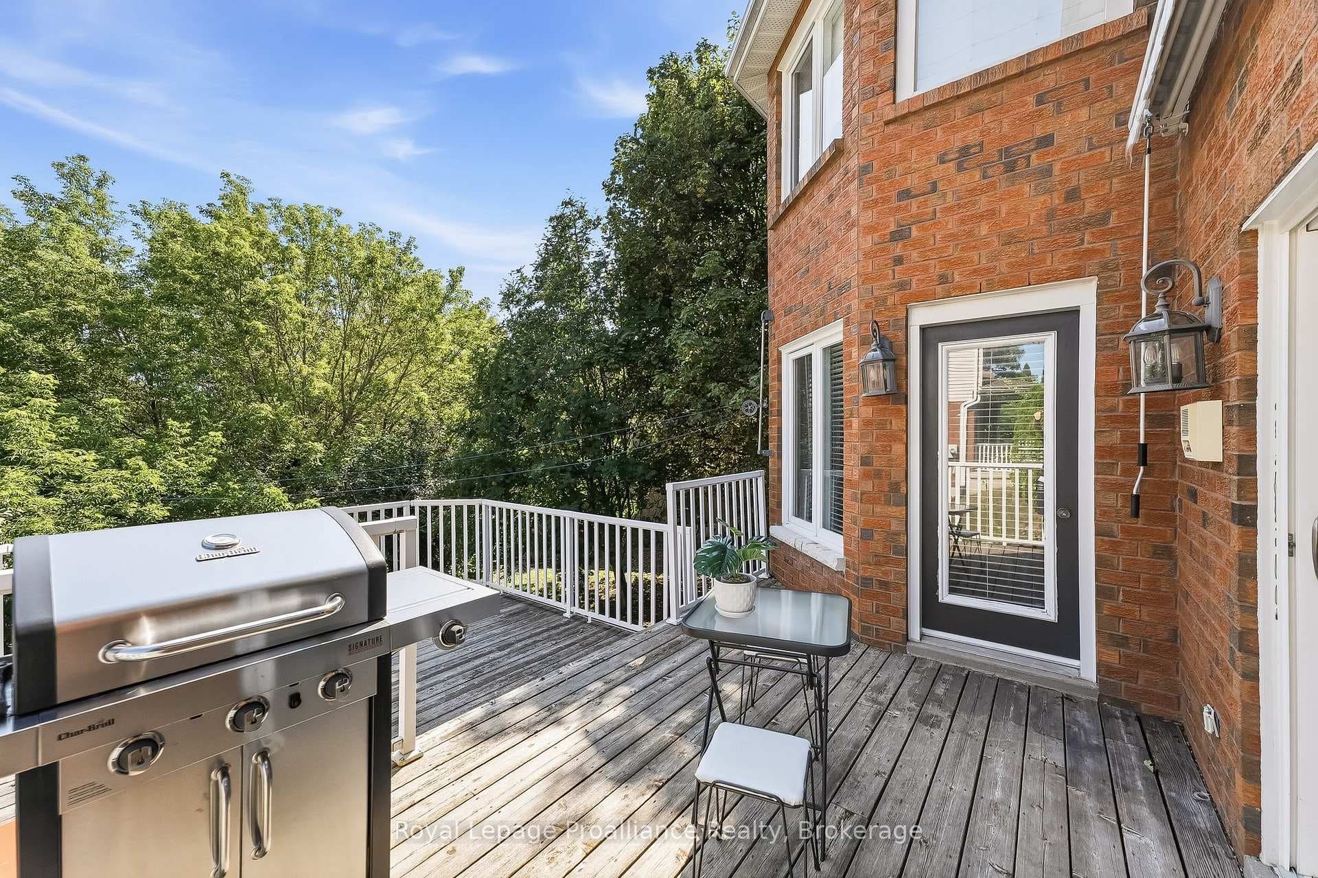 37 Ravine Drive photo 13