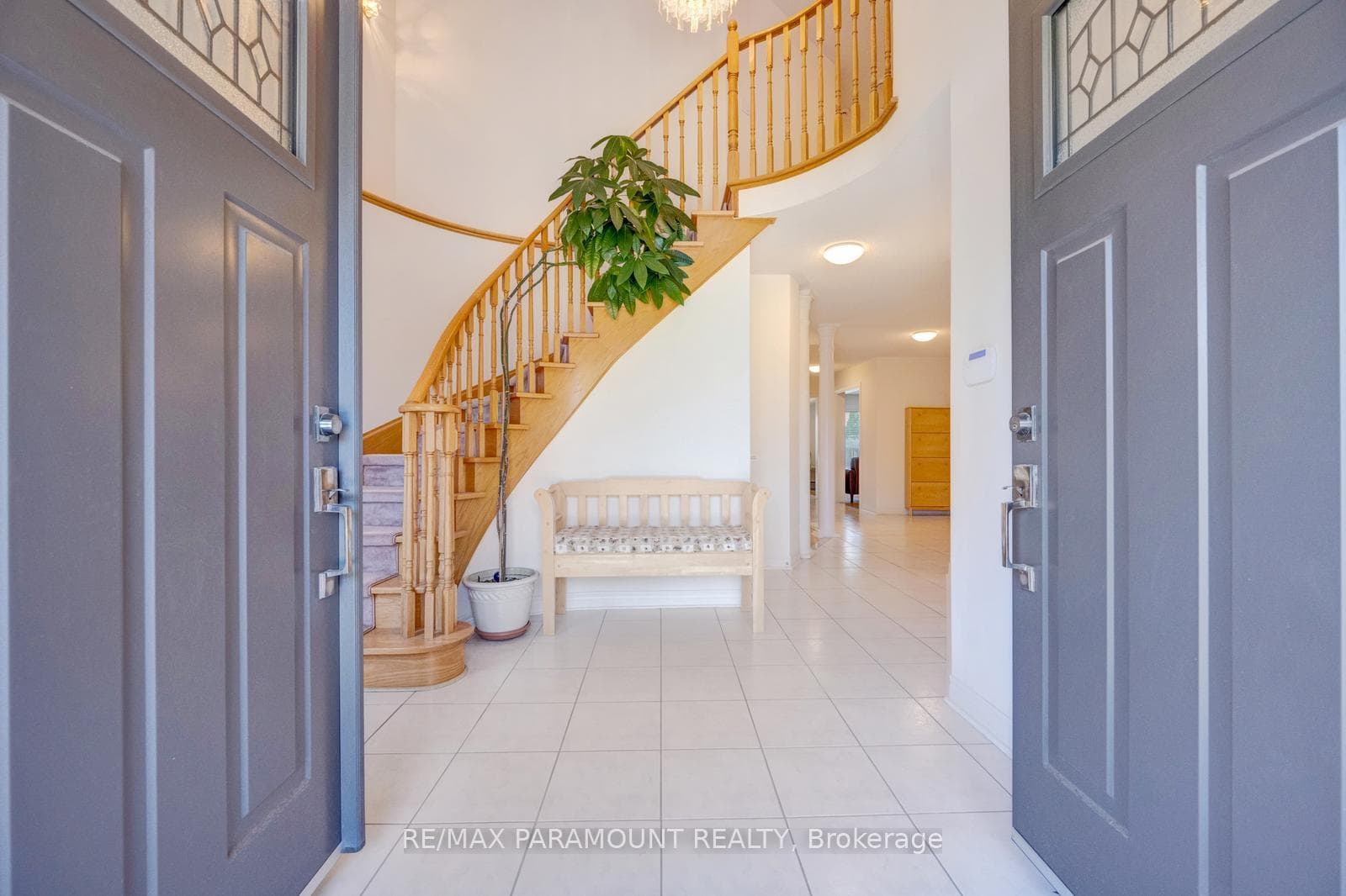 6407 Ormindale Way photo 5