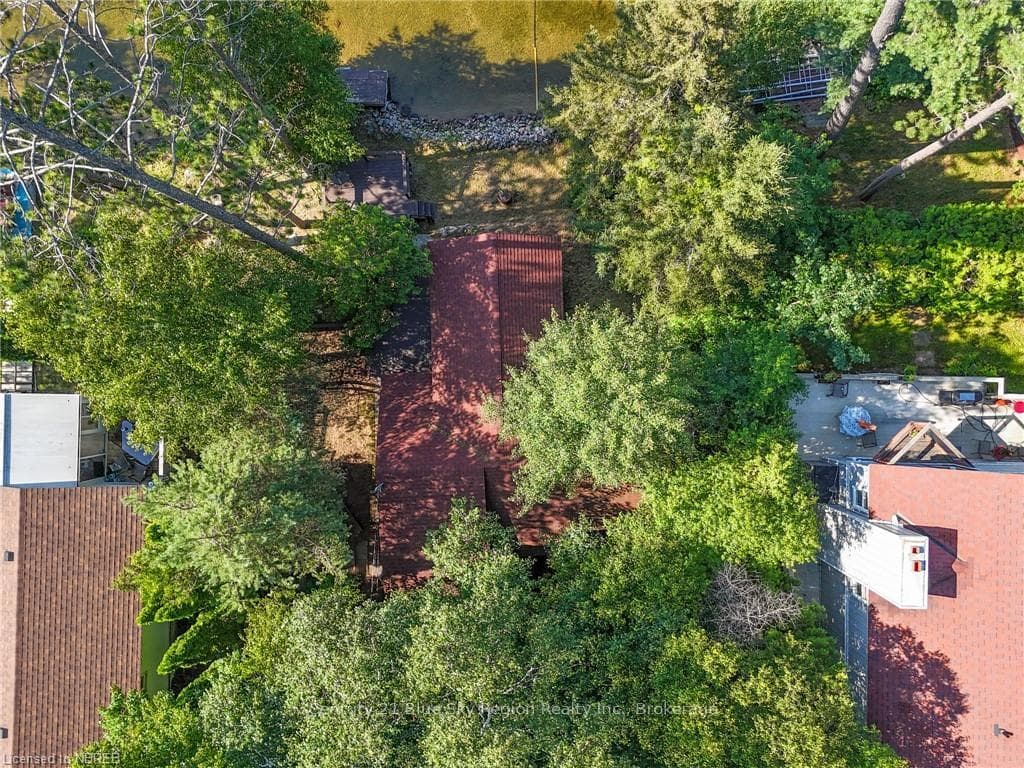 565 ANITA Avenue photo 37