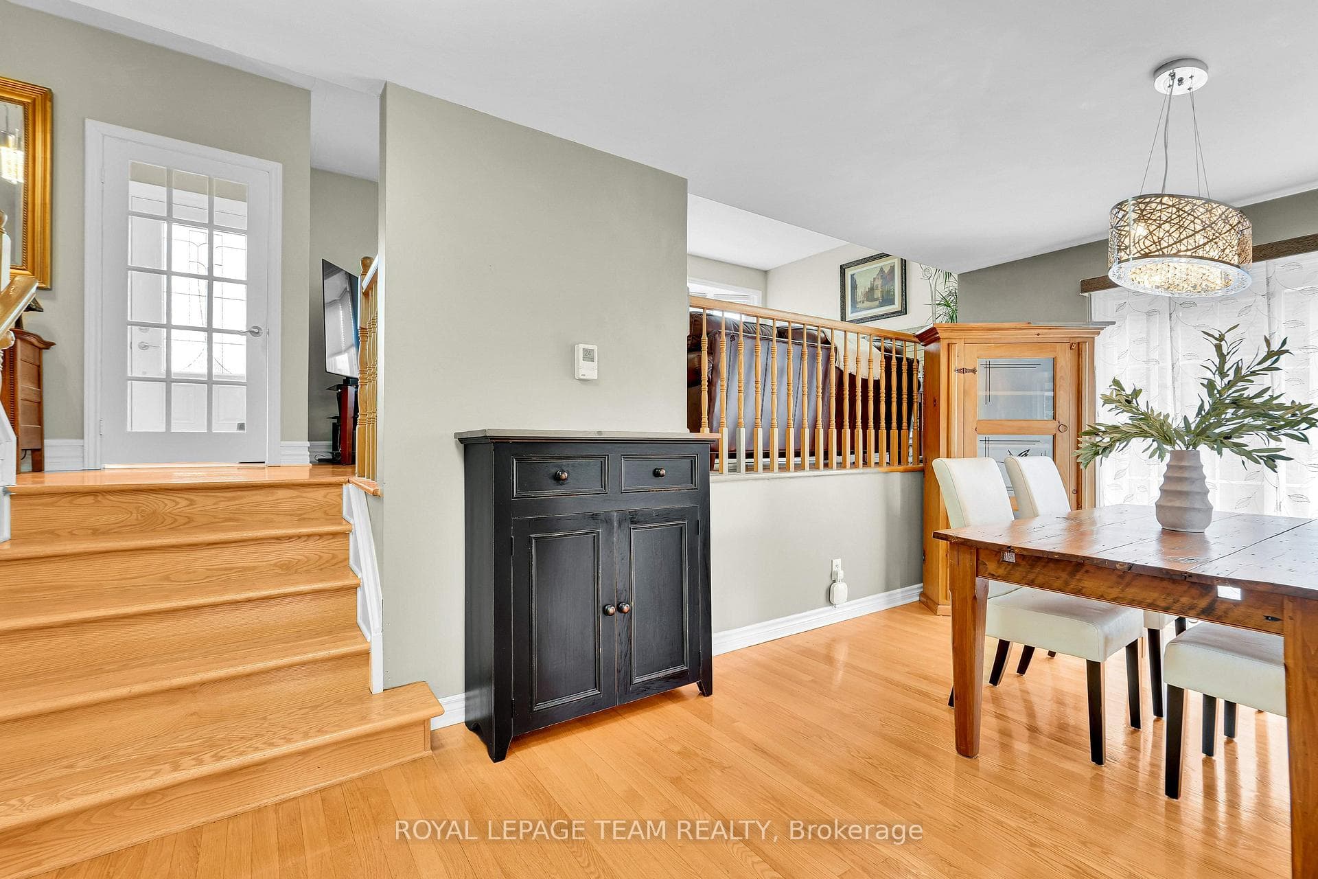 2250 Urbandale Drive photo 11