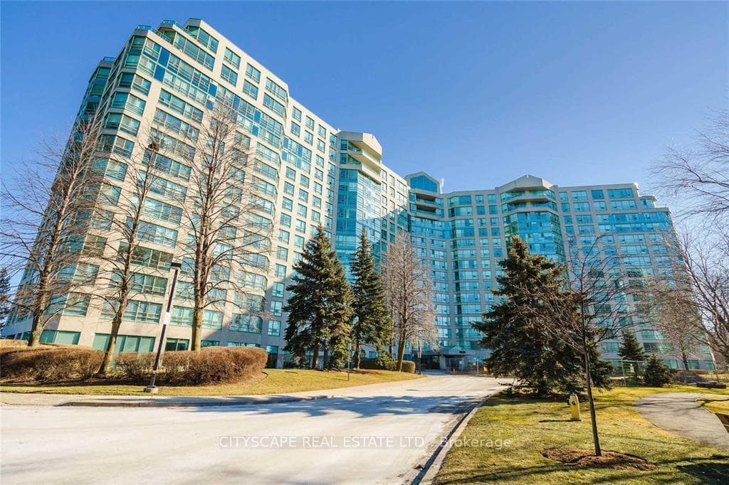 7825 Bayview Avenue Unit 1014 photo 2