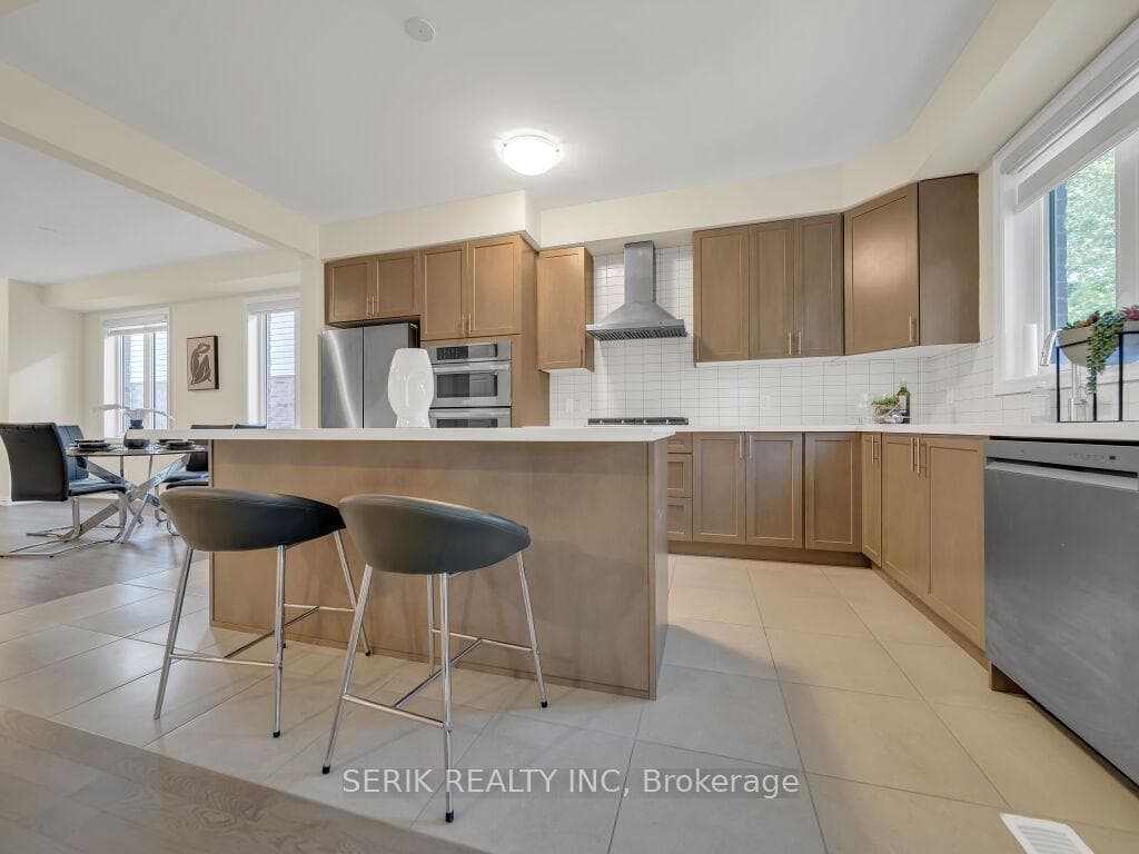 90 Broadacre Drive photo 12