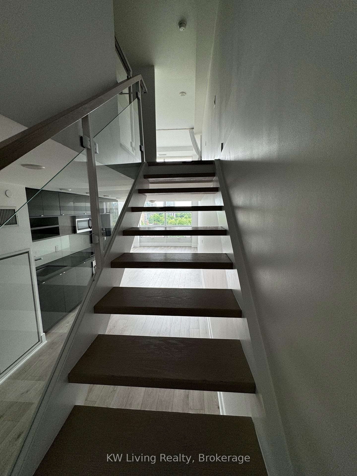 111 St Clair Avenue Unit 926 photo 8