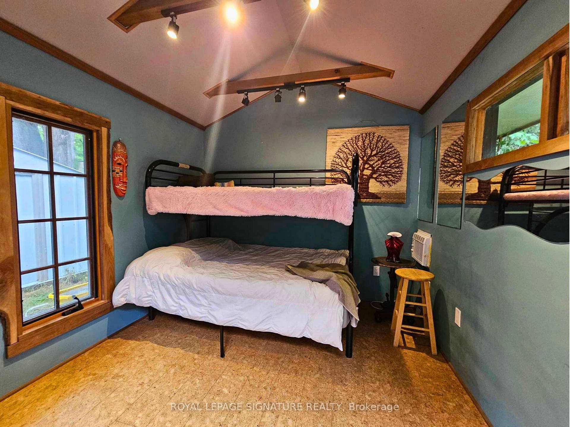 425 Norfolk Street photo 40