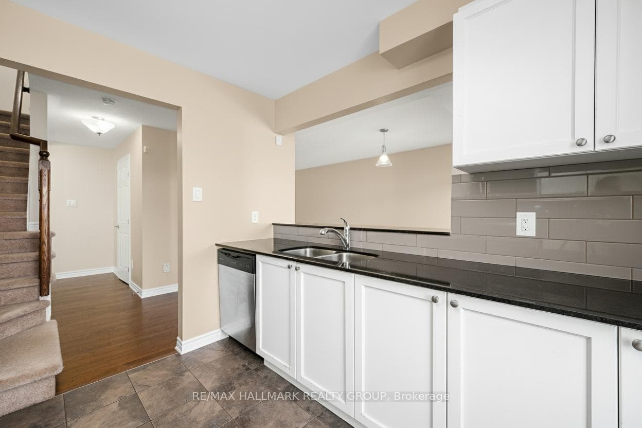 601 Foxlight Circle photo 11