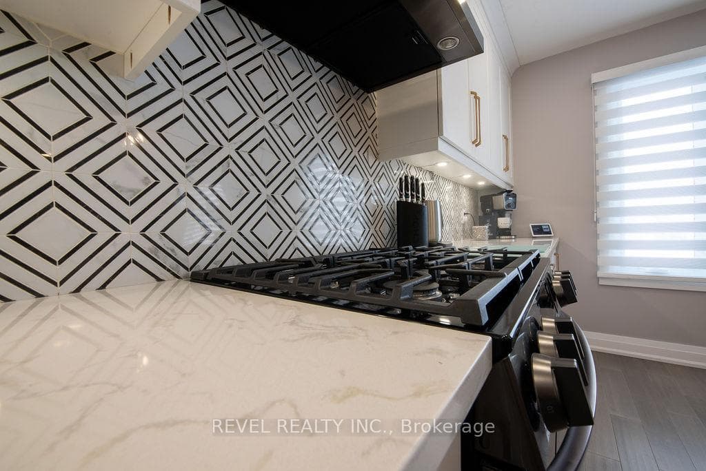 1188 Park Avenue photo 19
