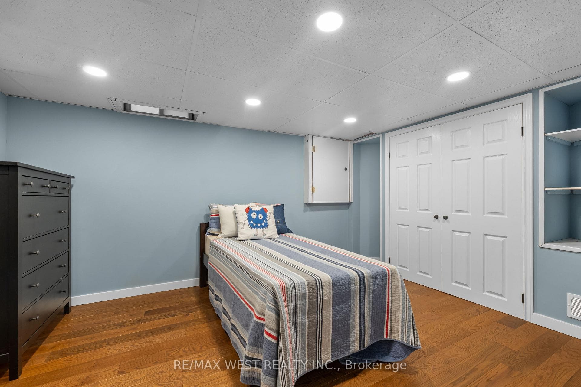 12 Berrydown Drive photo 37